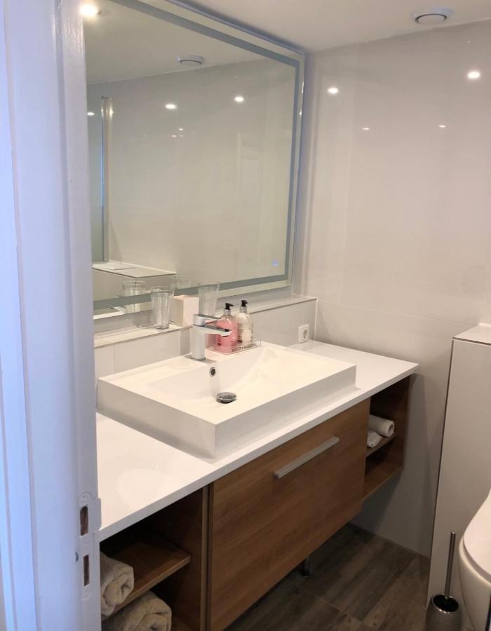 Tiffanys Ferienapartments In Der Privatresidenz Des Plaza Premium Hotel Тимендорфер Странд Екстериор снимка