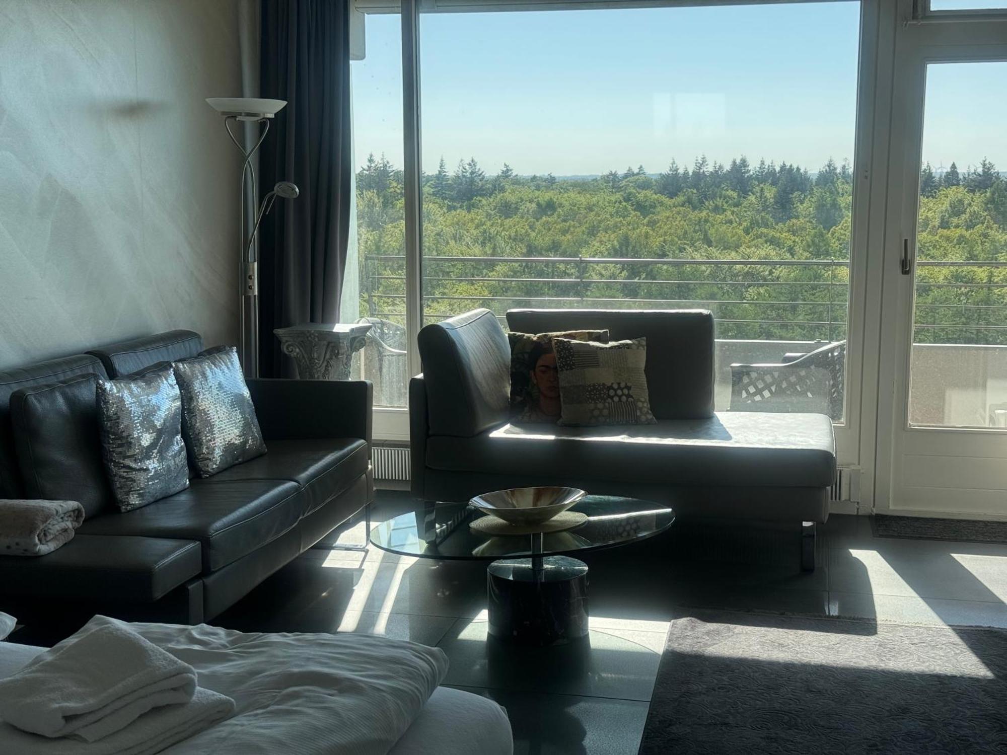 Tiffanys Ferienapartments In Der Privatresidenz Des Plaza Premium Hotel Тимендорфер Странд Екстериор снимка