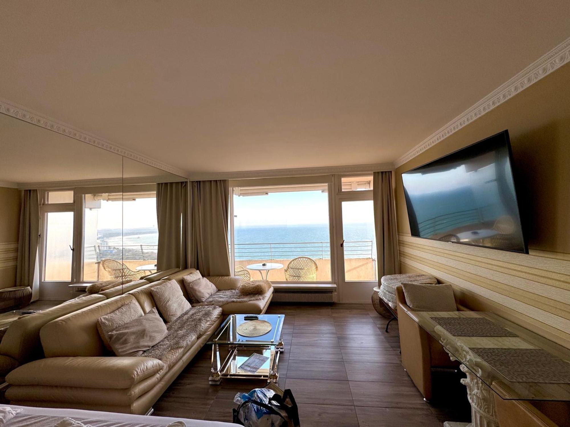 Tiffanys Ferienapartments In Der Privatresidenz Des Plaza Premium Hotel Тимендорфер Странд Екстериор снимка