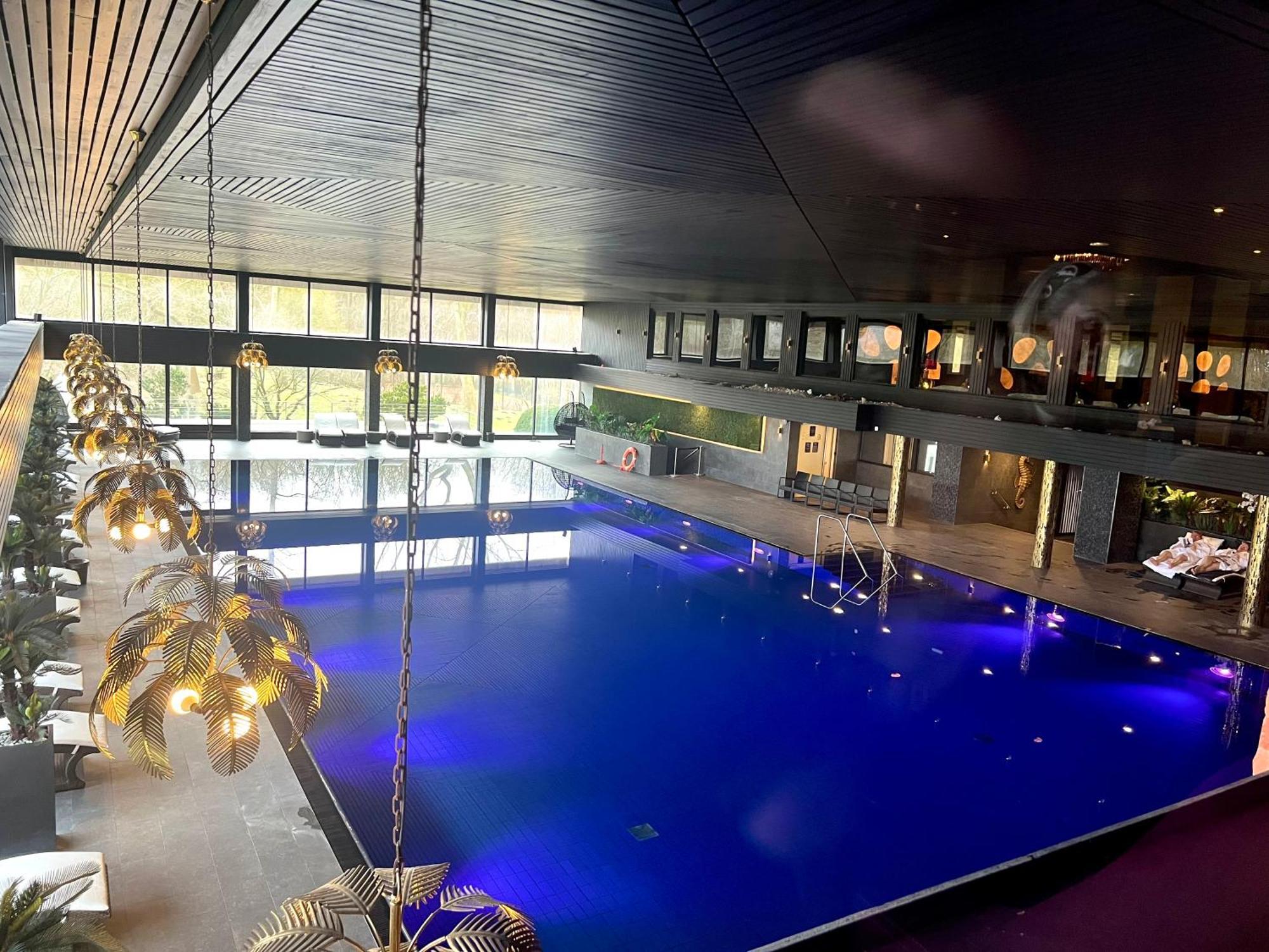 Tiffanys Ferienapartments In Der Privatresidenz Des Plaza Premium Hotel Тимендорфер Странд Екстериор снимка