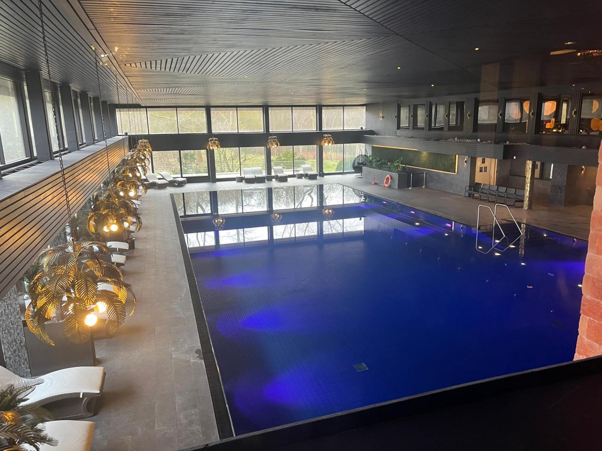 Tiffanys Ferienapartments In Der Privatresidenz Des Plaza Premium Hotel Тимендорфер Странд Екстериор снимка